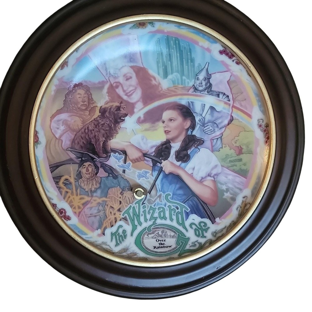 Knowles Wizard of Oz Over the Rainbow Musical Collector Plate Framed 1993 7073C